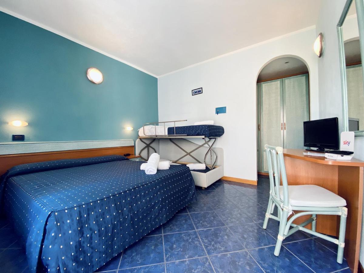 Hotel Villa Grazia Cesenatico Buitenkant foto