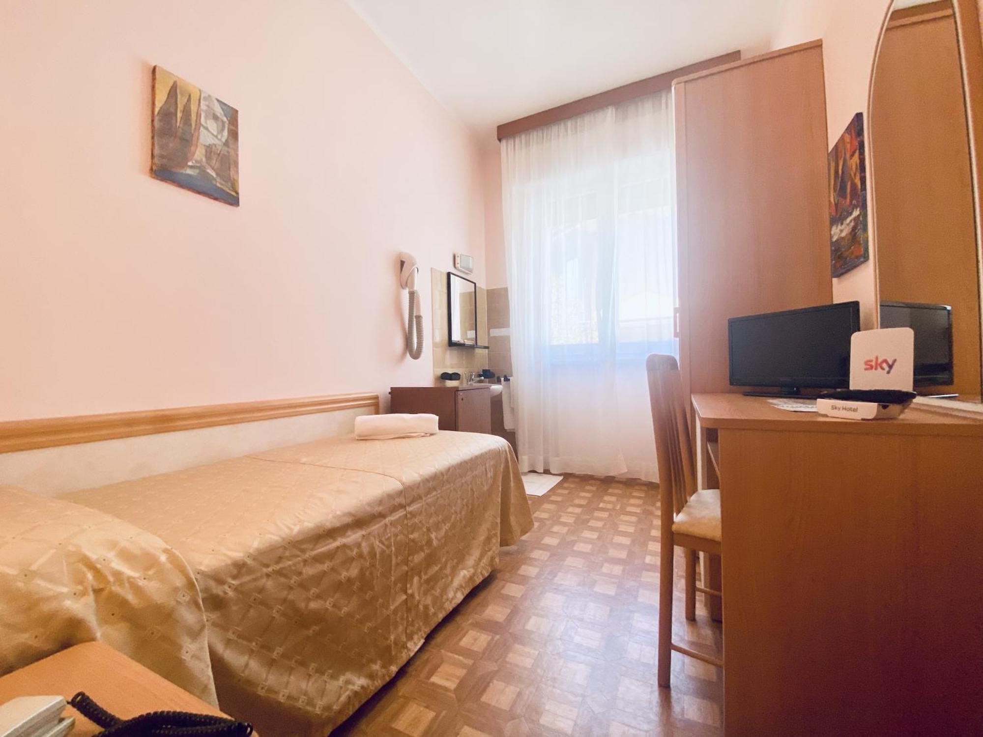 Hotel Villa Grazia Cesenatico Kamer foto