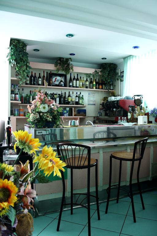 Hotel Villa Grazia Cesenatico Buitenkant foto