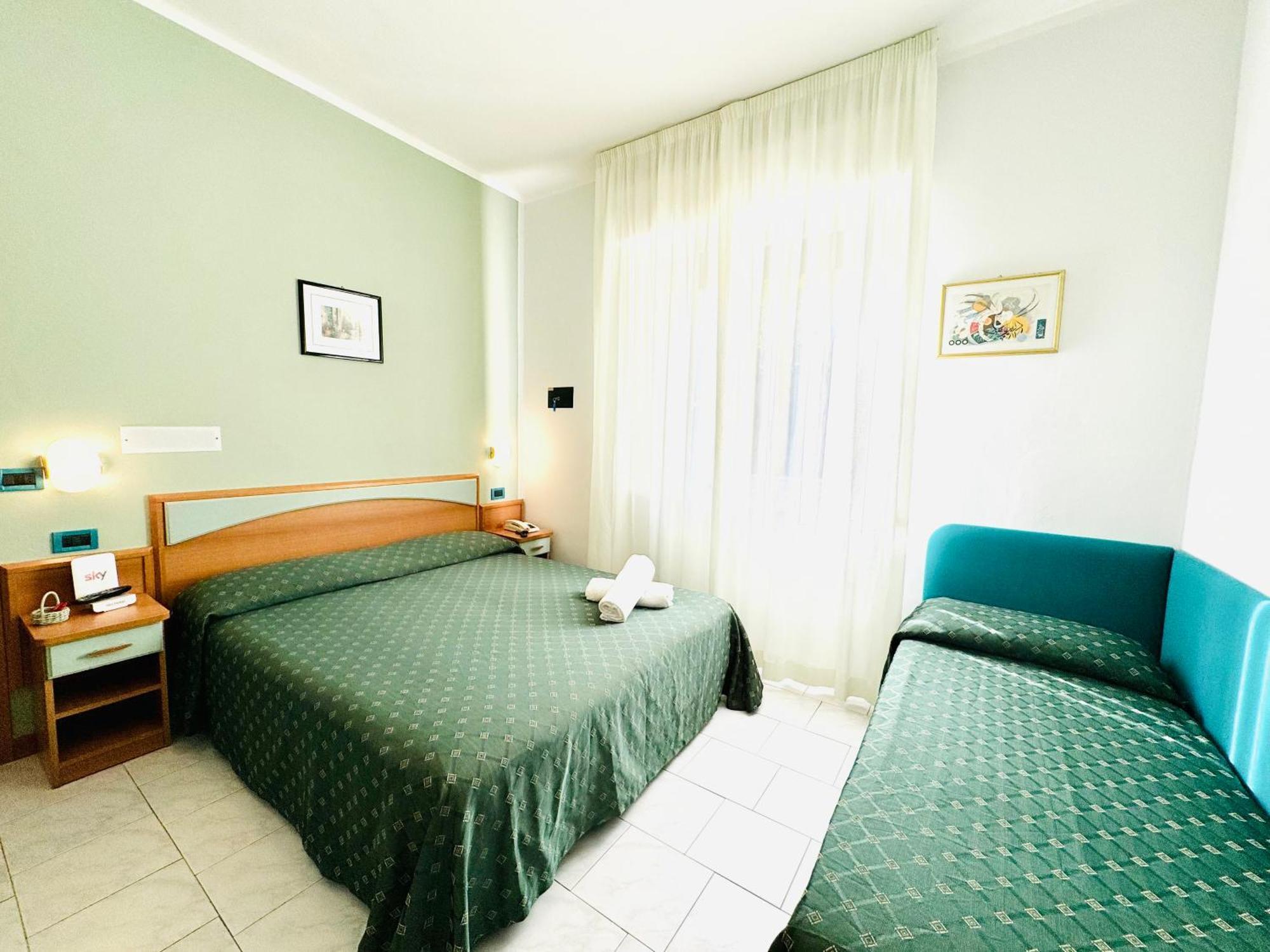 Hotel Villa Grazia Cesenatico Buitenkant foto
