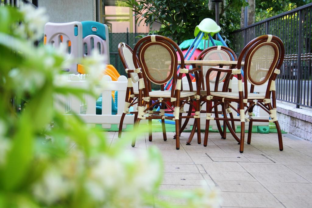 Hotel Villa Grazia Cesenatico Buitenkant foto