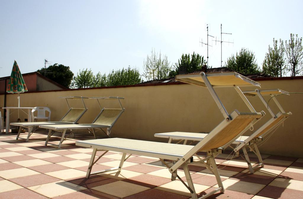 Hotel Villa Grazia Cesenatico Buitenkant foto